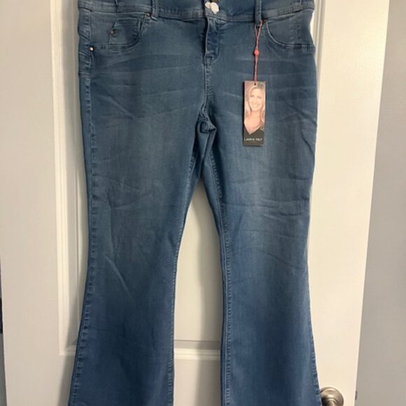 NWT, Lori Felt silky curve boot cut jean, size XLP - Picture 1 of 9